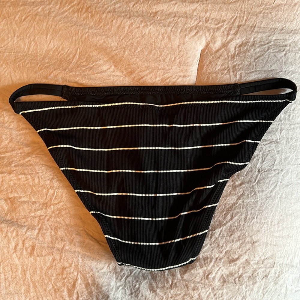 Solid And Striped Morgan Bikini - image 4
